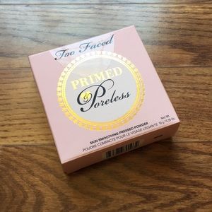 Too Faced Primed & Poreless Pressed Powder